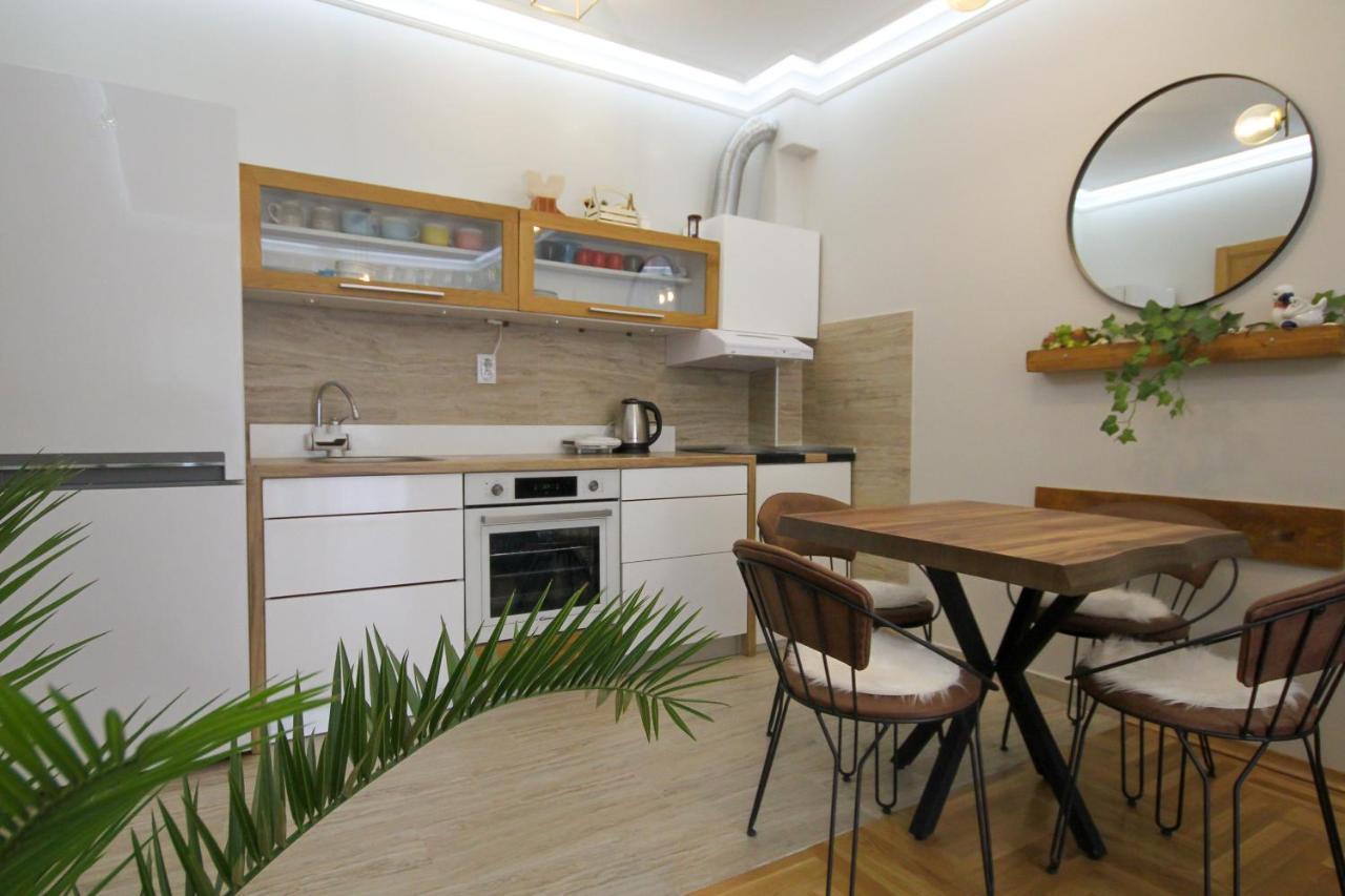 Ferienwohnung Laki Tivat Exterior foto