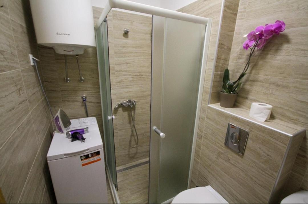 Ferienwohnung Laki Tivat Exterior foto